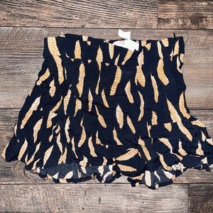 Black and gold skort